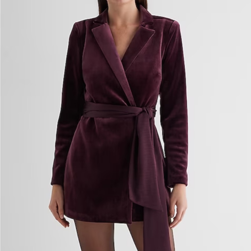 Express Velvet Long Sleeve Open Back Tie Waist Blazer Romper